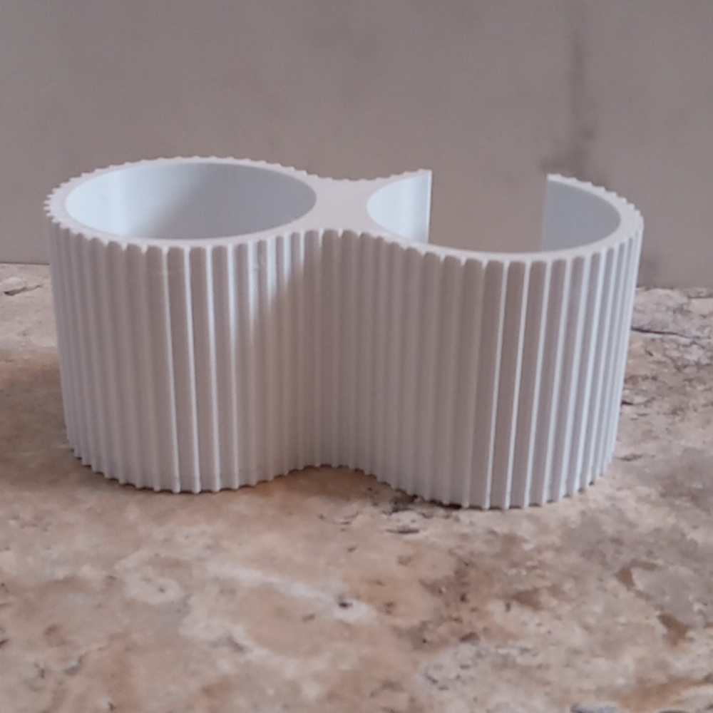 White Ribbed Organizer - Picture 3 of 5